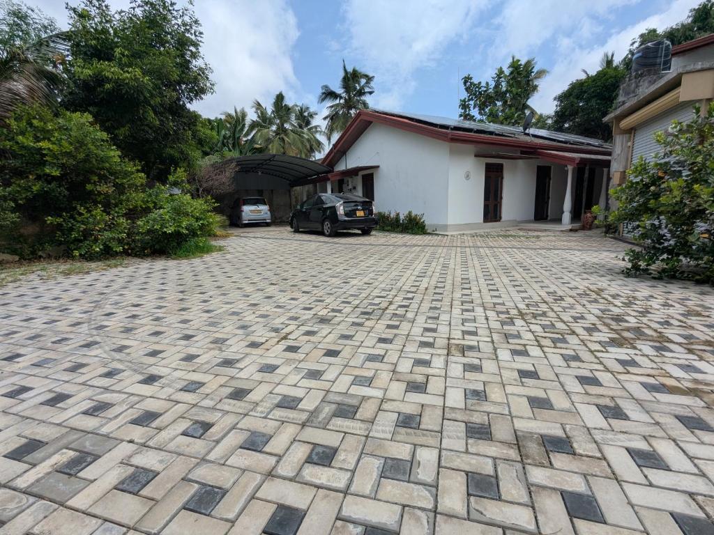 Main view of Prince Cottage